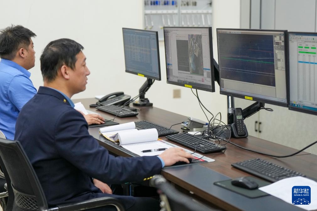 运维高铁“智驾”系统 守护旅客安全出行