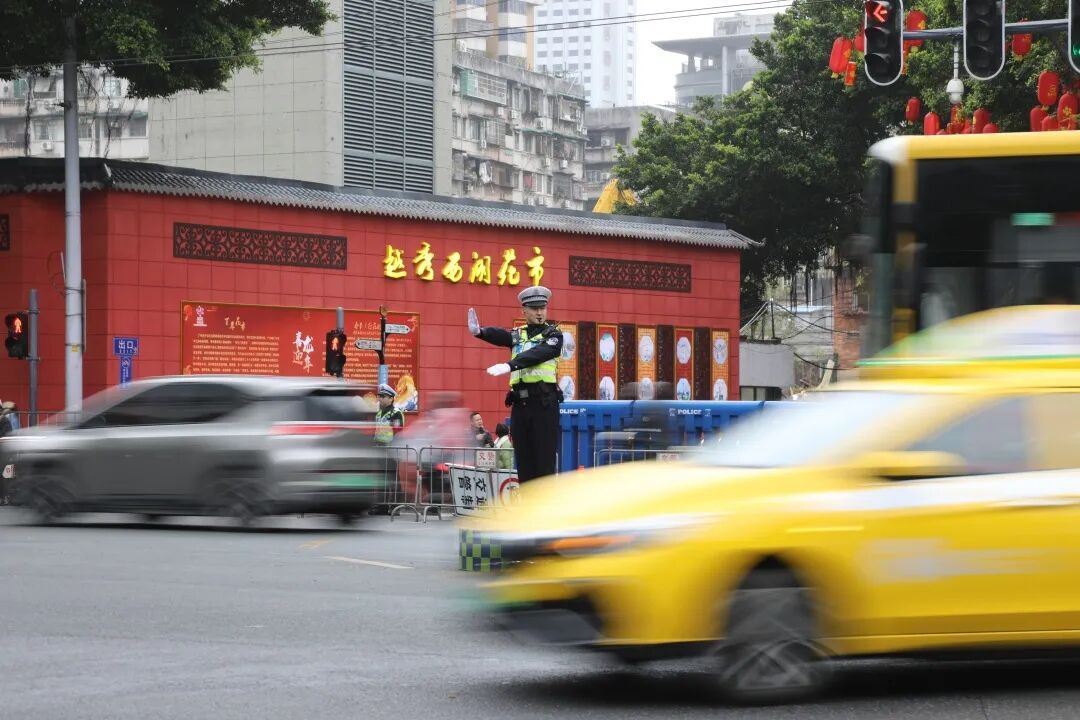 春运明日启动，高速公路免费通行时间确定！交警提醒：广州将迎三波车流高峰