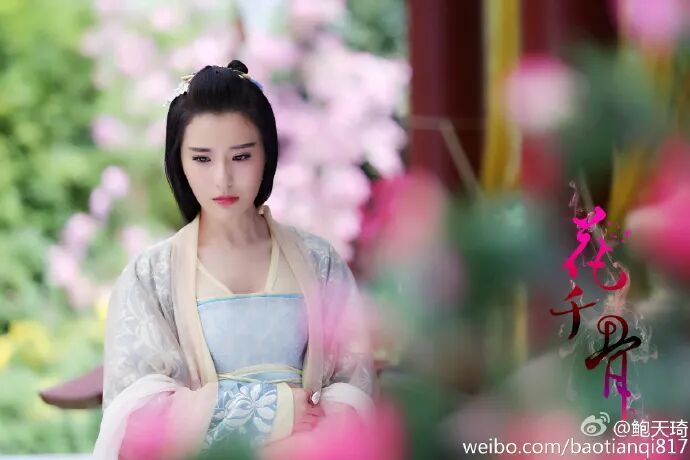 女演员自曝4元/克买的白银,存在银行13年后才想起来!被告知需补交7000多元,“还不确定有多少,开个盲盒” 女演员自曝4元/克买的白银,存在银行13年后才想起来!被告知需补交7000多元,“还不确定有多少,开个盲盒”