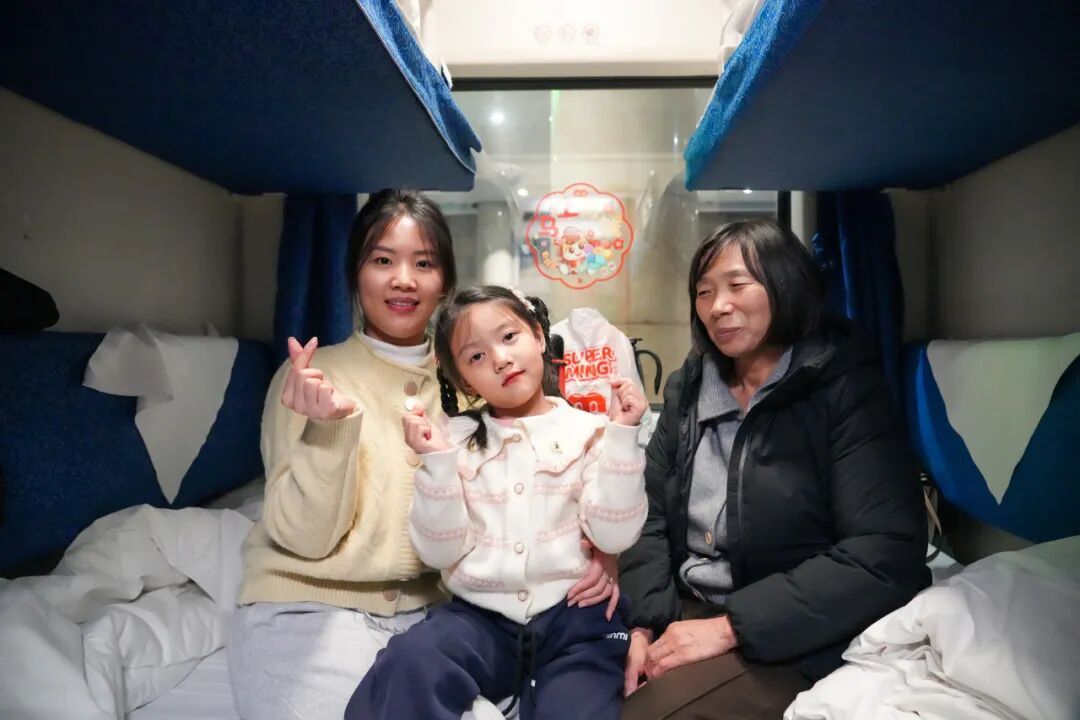 春运首日加开！这趟临客列车凌晨出发！
