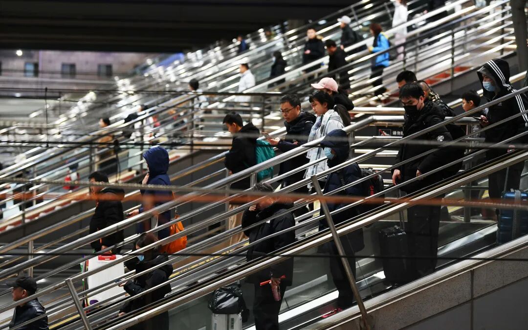 回家过年了!多图直击北京春运首日现场 回家过年了!多图直击北京春运首日现场