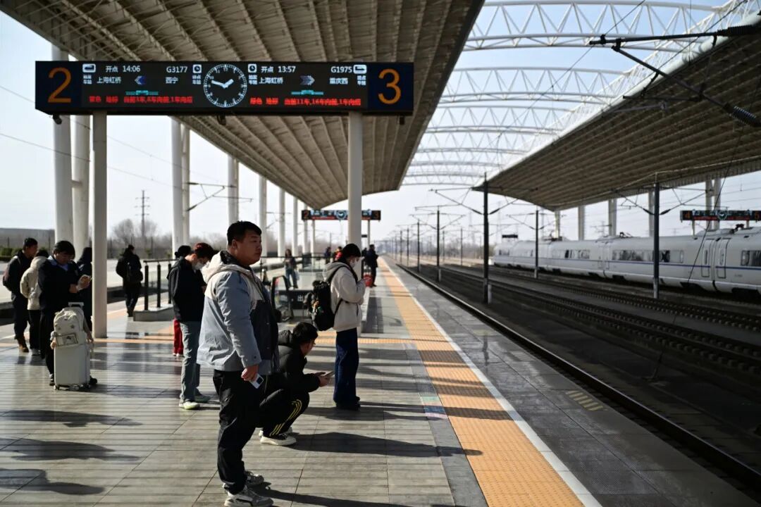2026年春运开启！西铁局预计发送旅客1863万人次