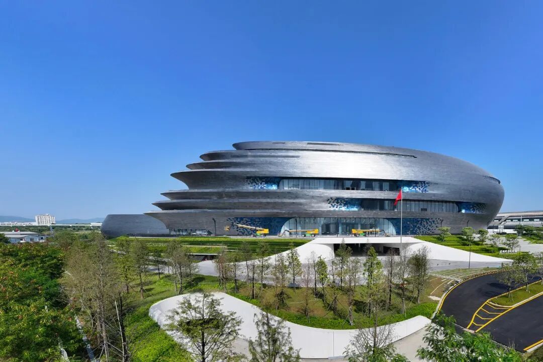 深圳科学技术馆开馆9个月接待观众超300万人次 深圳科学技术馆开馆9个月接待观众超300万人次