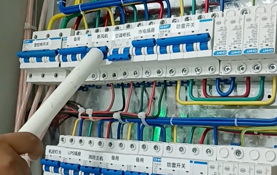 手都电黑了，这个生活误区太致命！