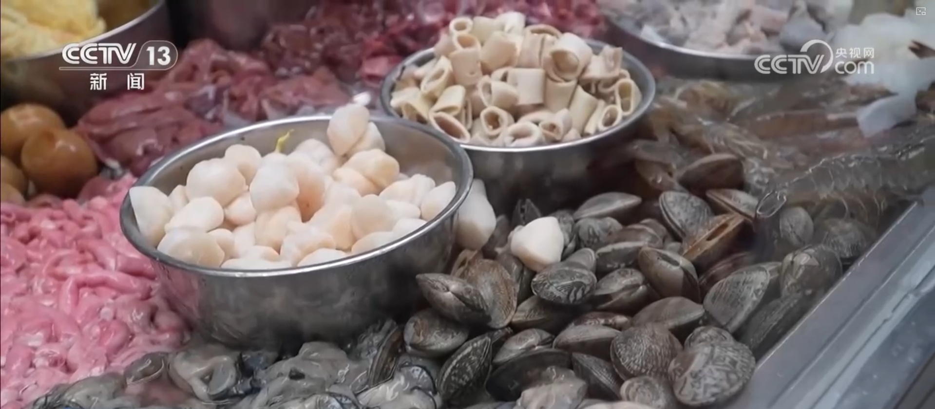 特色小吃串点成线变身“流量密码” “美食+”延伸文旅消费链条