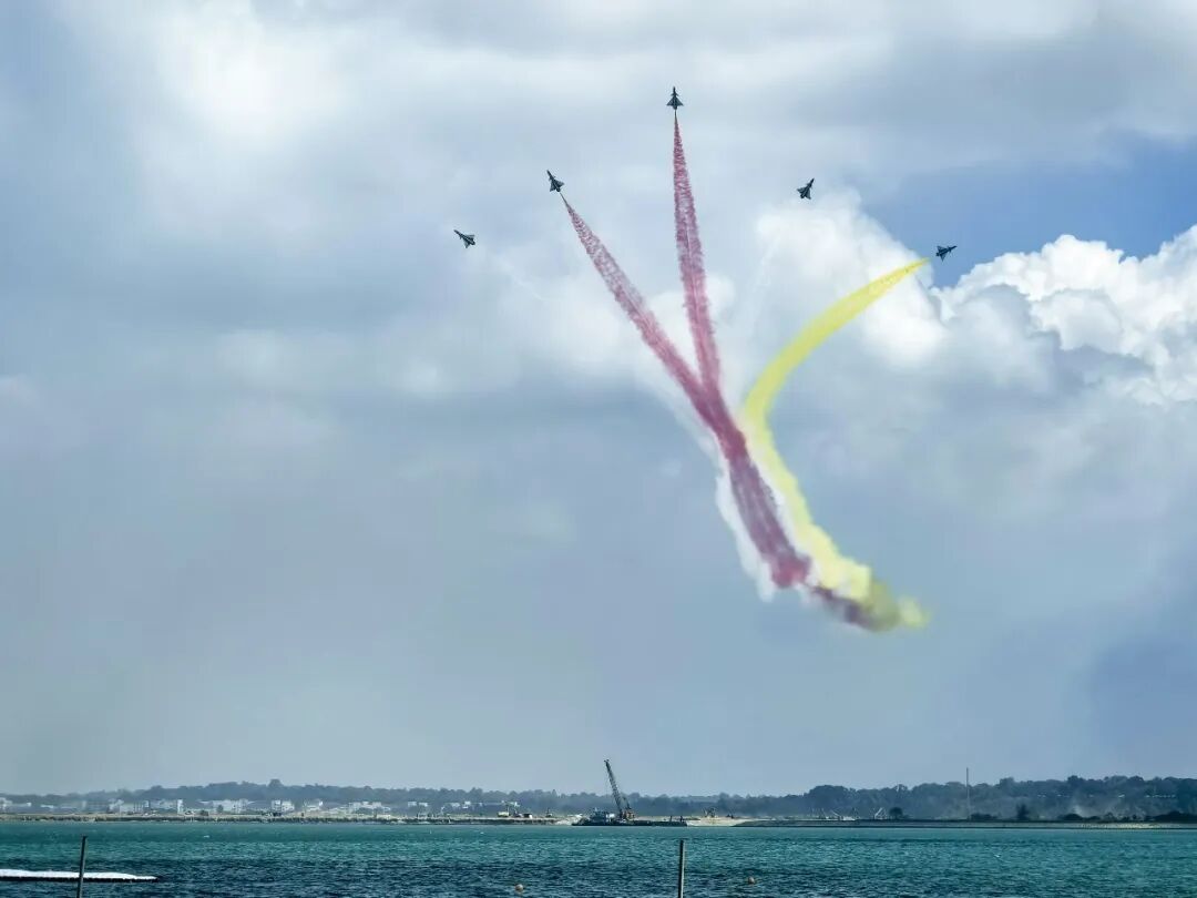 全新阵容！八一飞行表演队即将精彩亮相