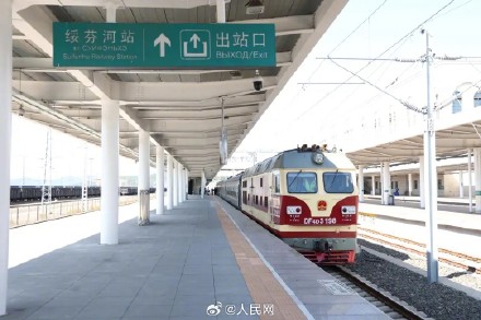 全国铁路春运预计发送旅客5.4亿人