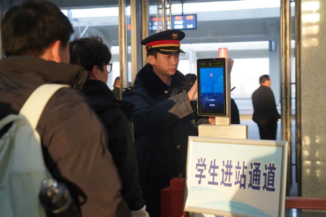 2026年春运开启！西铁局预计发送旅客1863万人次