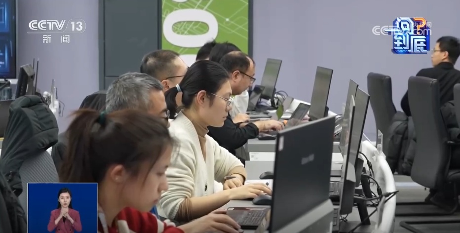 一问到底 | 保障数亿人购票需求 12306如何应对春运“大考”? 一问到底 | 保障数亿人购票需求 12306如何应对春运“大考”?