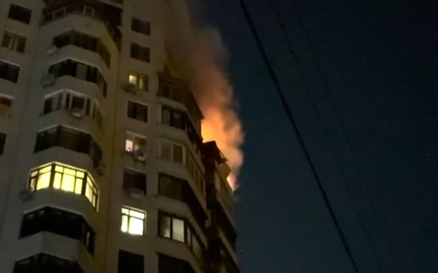 泽连斯基：俄军以450架无人机和70余枚导弹再袭乌能源目标