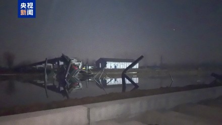 江苏响水连申线月港大桥垮塌已造成2人死亡3人失联