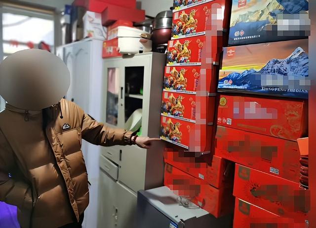 小区足疗店不搞服务，却藏着40余种不同类型“定时炸弹”？