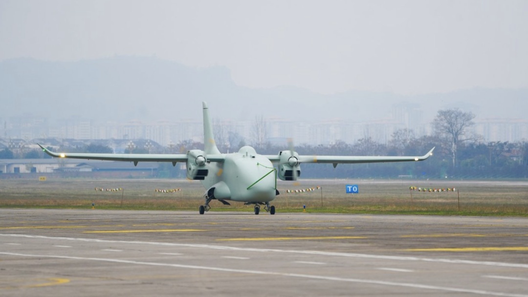 全球首款，首飞成功！“彩虹”家族再上新