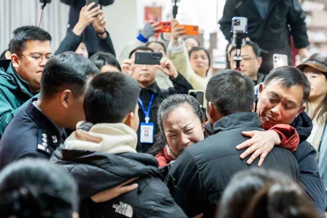 13500个日夜的牵挂！四川一母亲寻子37年，一口汤圆圆了团圆梦