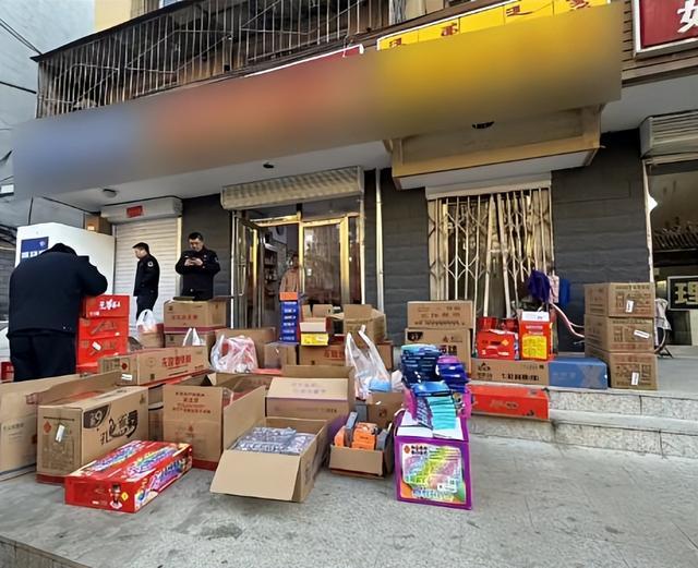 小区足疗店不搞服务，却藏着40余种不同类型“定时炸弹”？