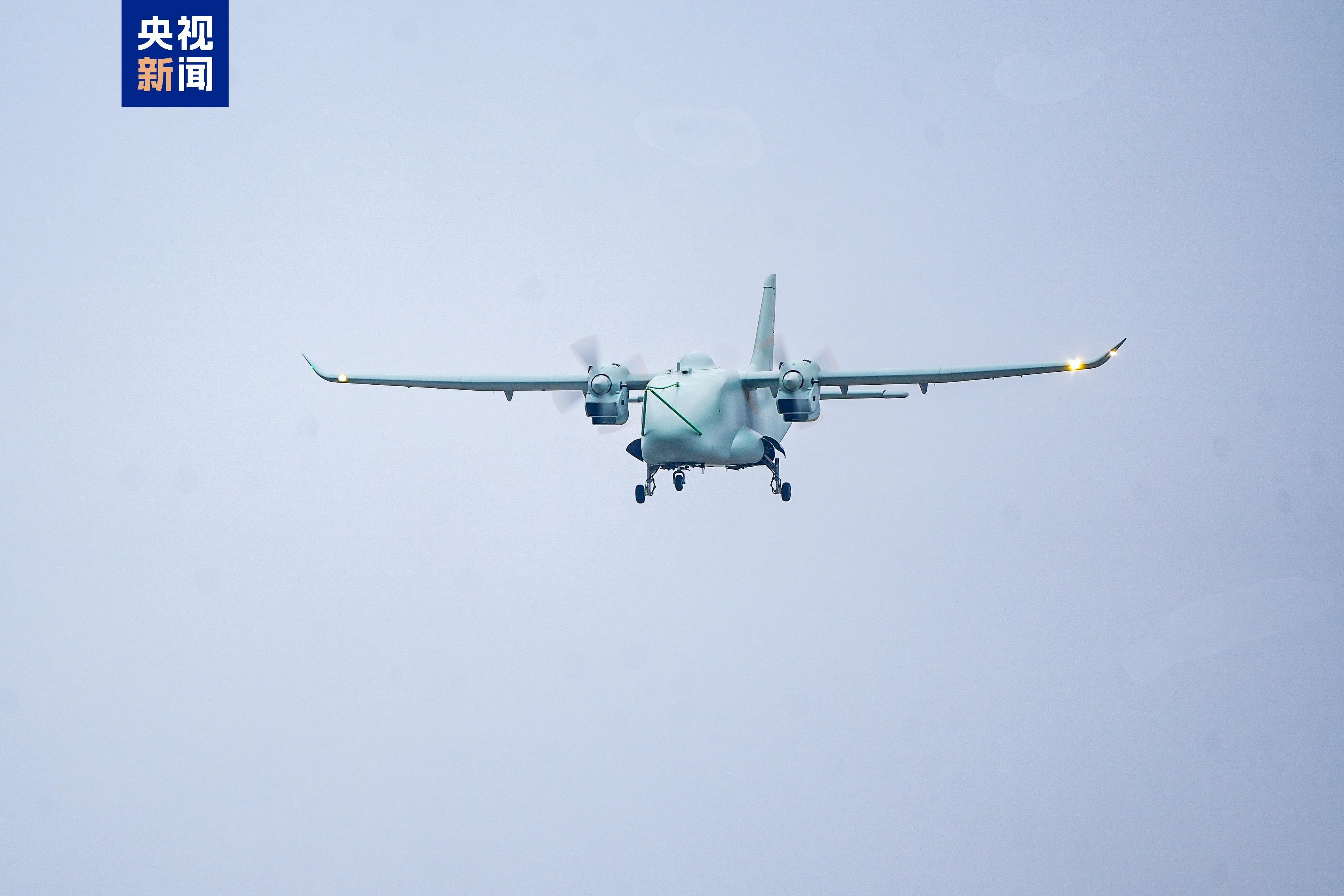 国产新型无人机彩虹YH-1000S成功首飞