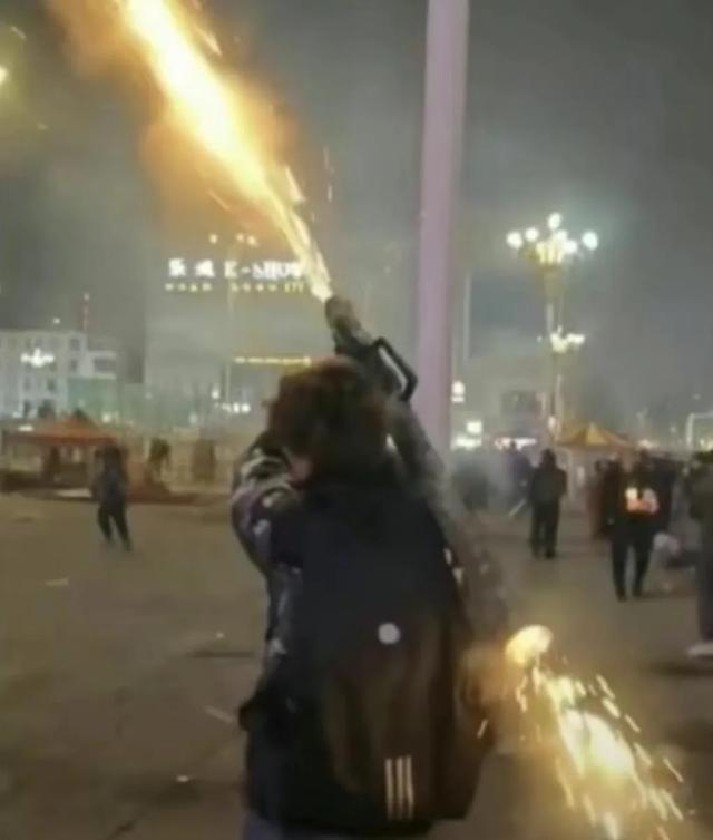 小区足疗店不搞服务，却藏着40余种不同类型“定时炸弹”？