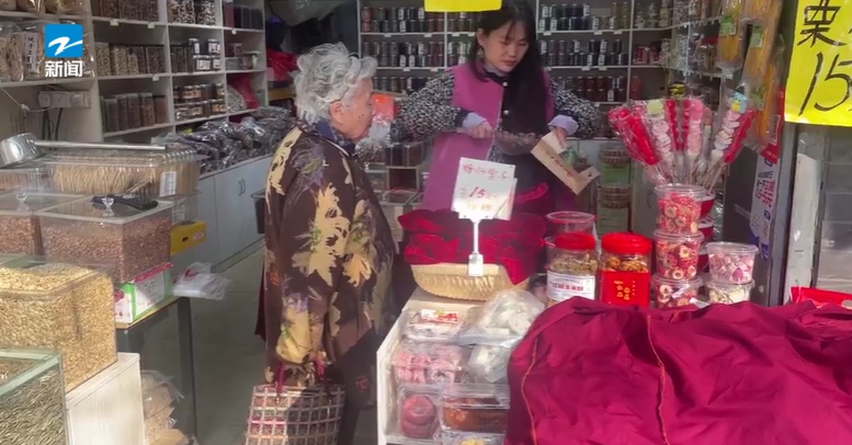 春节家家必备的年货价格猛涨！网友：快吃不起了…