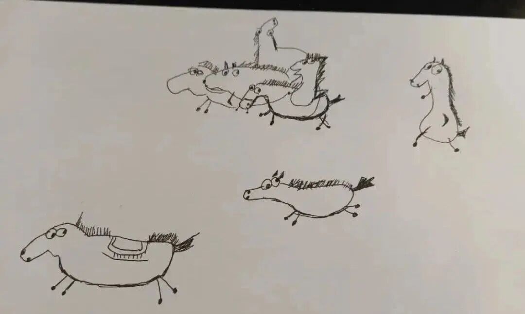 情绪价值拉满！这些马年“显眼包”，太有梗了