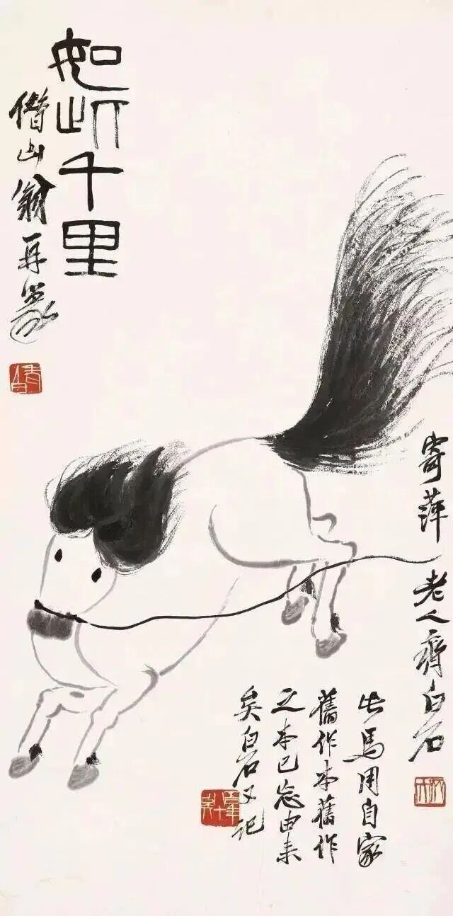 情绪价值拉满！这些马年“显眼包”，太有梗了