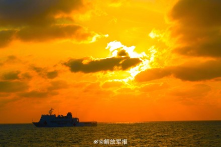 大洋淬锋！海军某大队组织海上训练