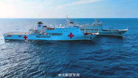 大洋淬锋！海军某大队组织海上训练