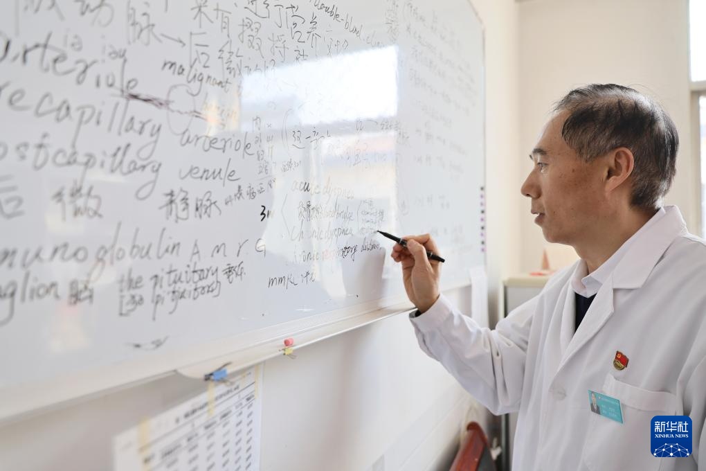 新春走基层丨行医路上把温暖刻进山乡