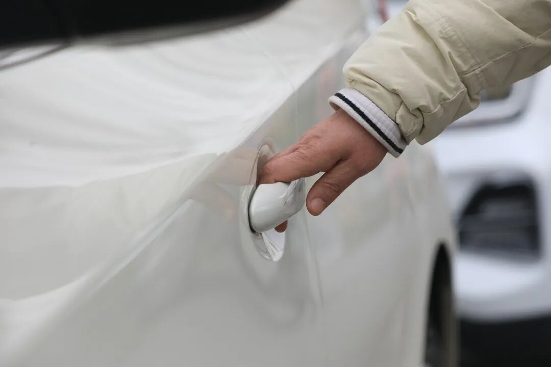 全隐藏式车门把手，强制禁止！明年1月1日起实施