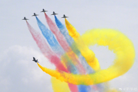 查收！中国战机帅气溢出屏幕