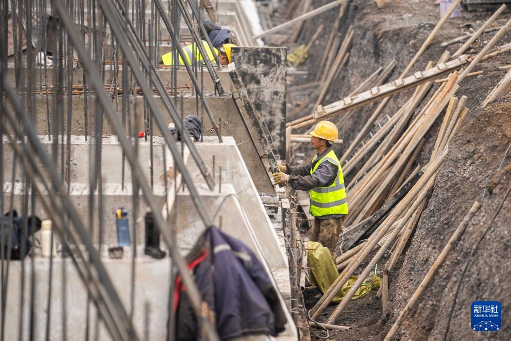 新春走基层丨邵永高铁建设有序推进