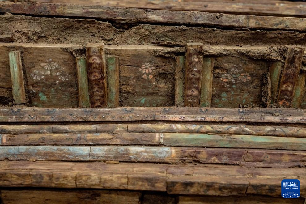 新疆吐鲁番巴达木东墓群M20取得重要考古发现