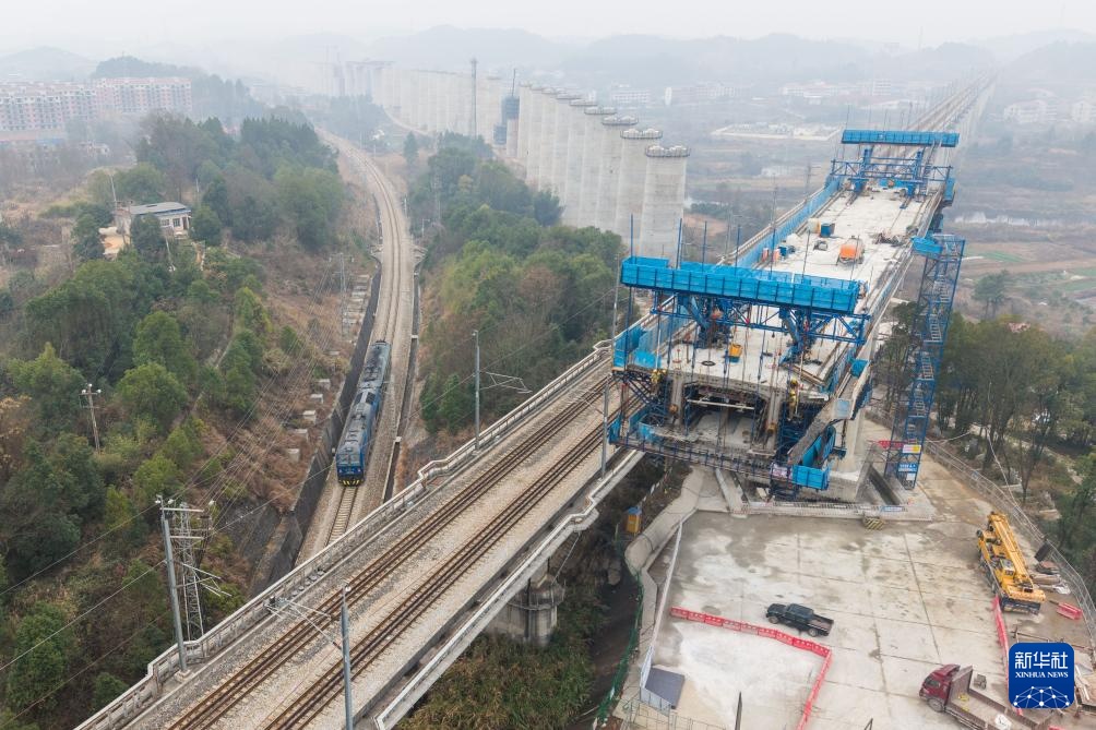 新春走基层丨邵永高铁建设有序推进
