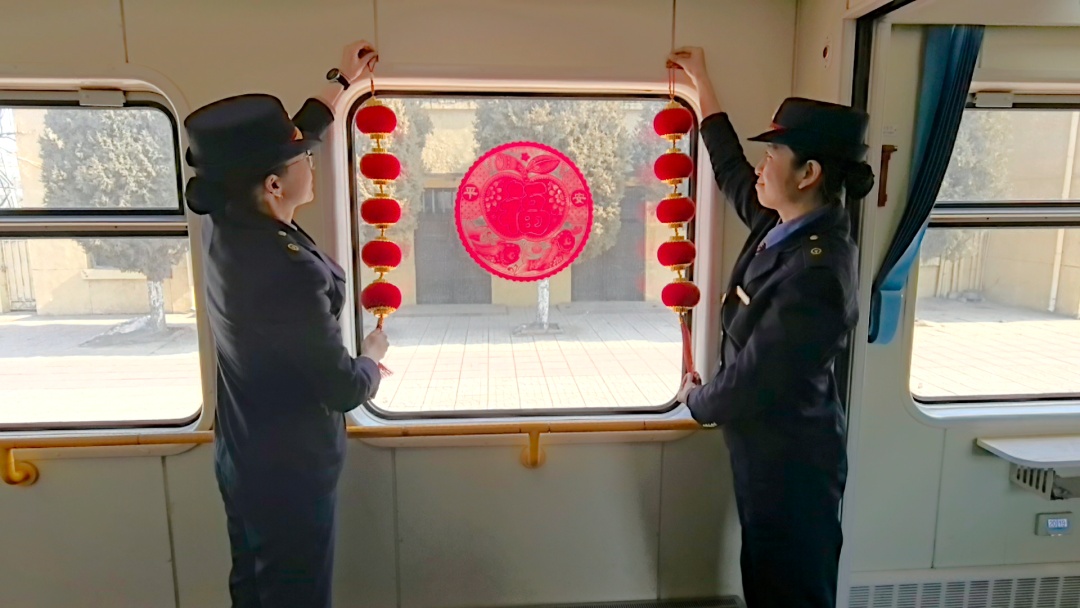 穿越太行山的“时光列车”，载满希望驶向春天