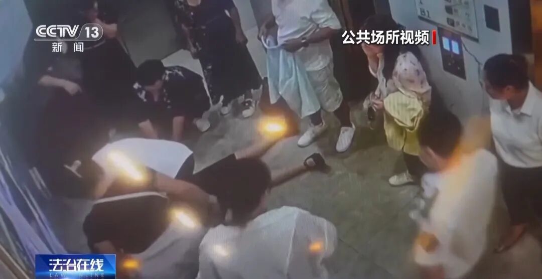 68岁老人交“超龄管理费”后跟团旅游不幸离世，法院判了！