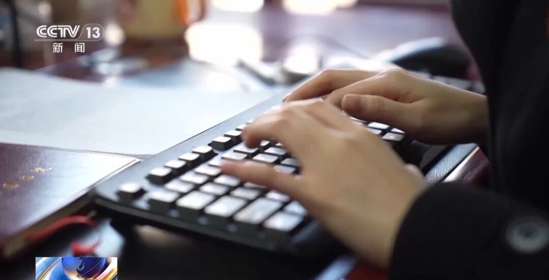 68岁老人交“超龄管理费”后跟团旅游不幸离世，法院判了！