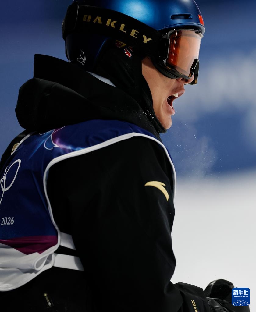 冬奥会单板滑雪——苏翊鸣晋级男子大跳台决赛