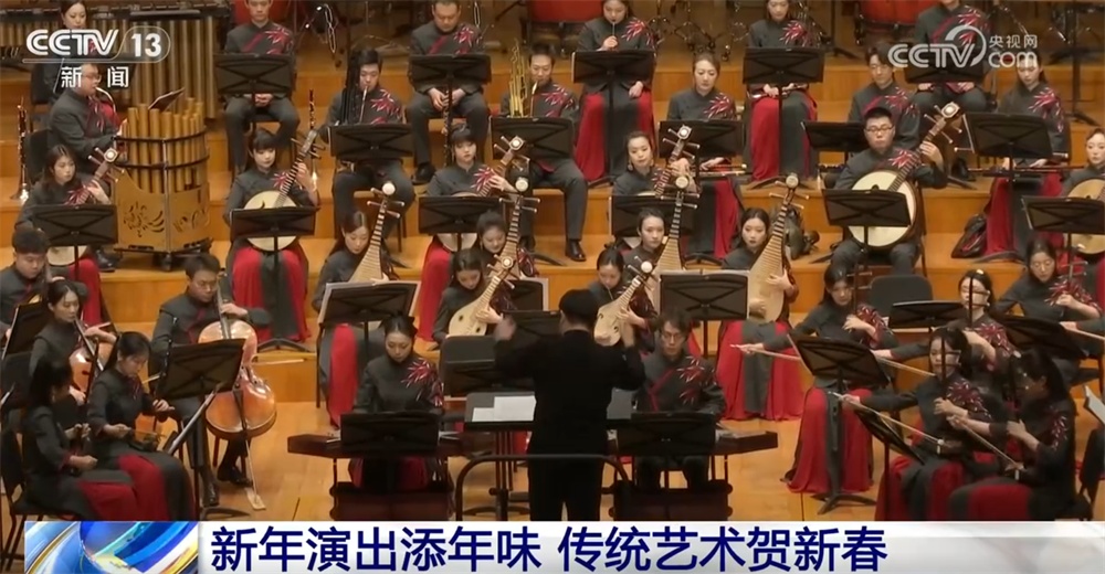 “花式”年货成为消费新亮点供销两旺 “传统民俗+多元艺术”丰富节前市场