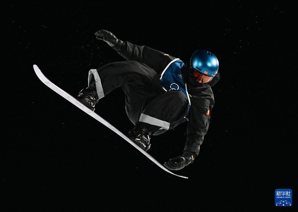 冬奥会单板滑雪——苏翊鸣晋级男子大跳台决赛