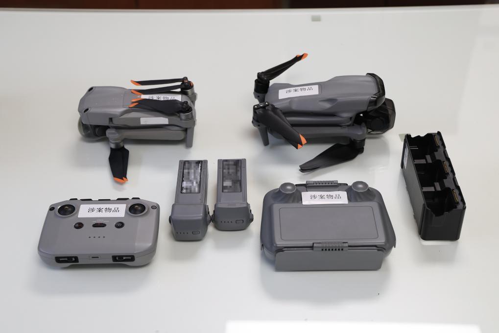 8000米“黑飞”：谁在闯高空？