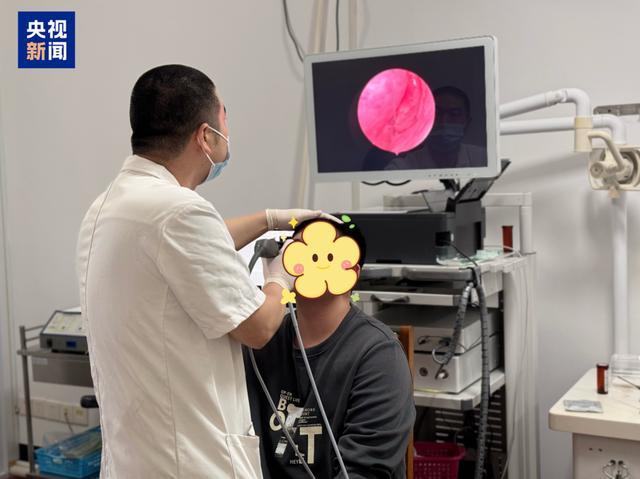 长期鼻塞,竟是癌症信号?“95后”女生鼻塞两月确诊,警惕这个“伪装”成感冒的杀手 长期鼻塞,竟是癌症信号?“95后”女生鼻塞两月确诊,警惕这个“伪装”成感冒的杀手