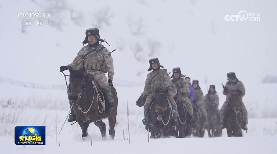风雪巡边路 热血铸忠诚