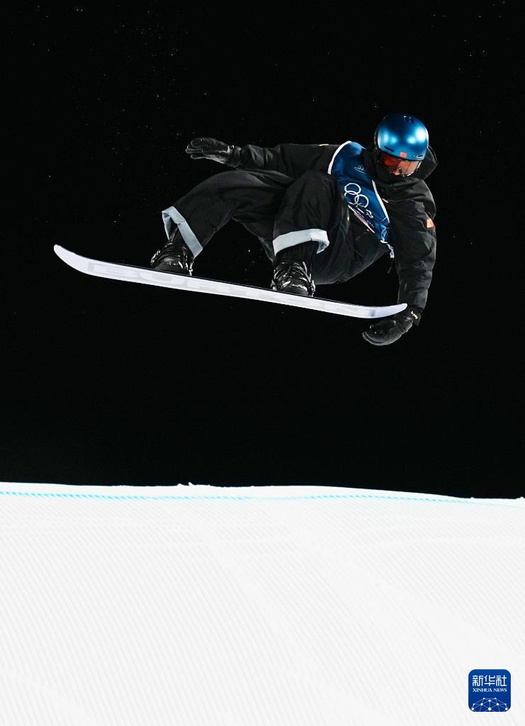 冬奥会单板滑雪——苏翊鸣晋级男子大跳台决赛