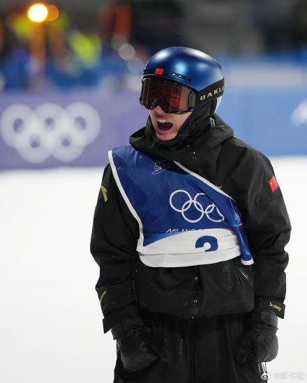 加油！苏翊鸣进大跳台决赛