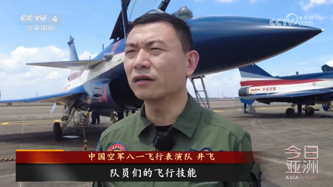 惊艳!圈粉!中国航空天团登场 惊艳!圈粉!中国航空天团登场