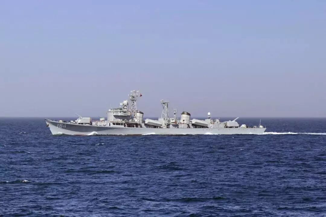 广西人的默契太燃了！广西舰、钦州舰高票登顶，凭实力“出列”🤩