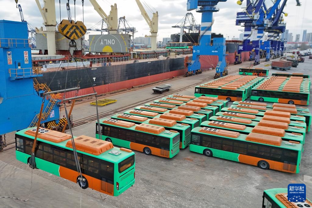 山东烟台:天然气公交车出口墨西哥 山东烟台:天然气公交车出口墨西哥