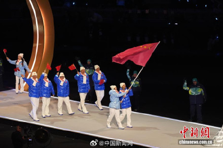点赞！中国红亮相米兰冬奥会