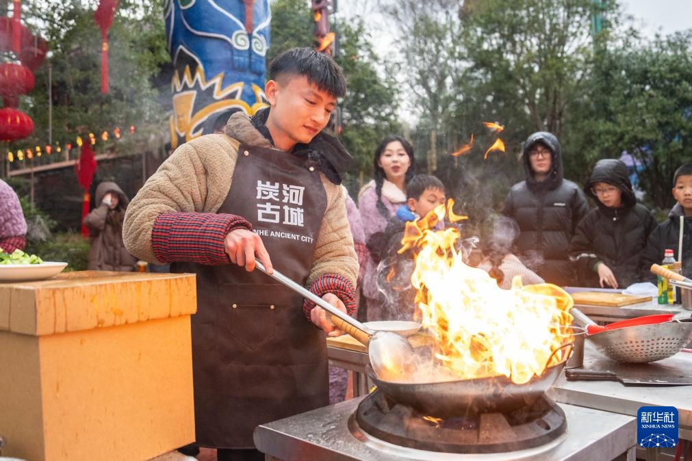 湖南宁乡:炭河古城欢乐迎新春 湖南宁乡:炭河古城欢乐迎新春