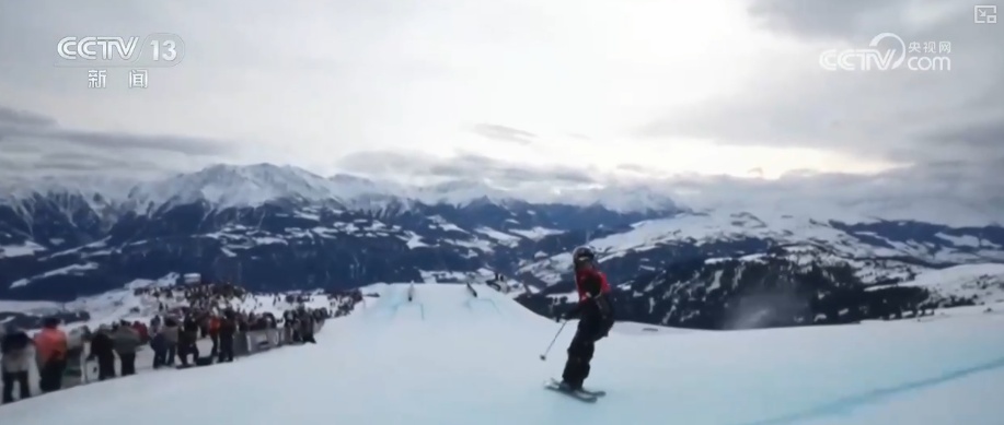 中国队“冰上坚守、雪上奔涌” 为中国健儿执着与锐气欢呼