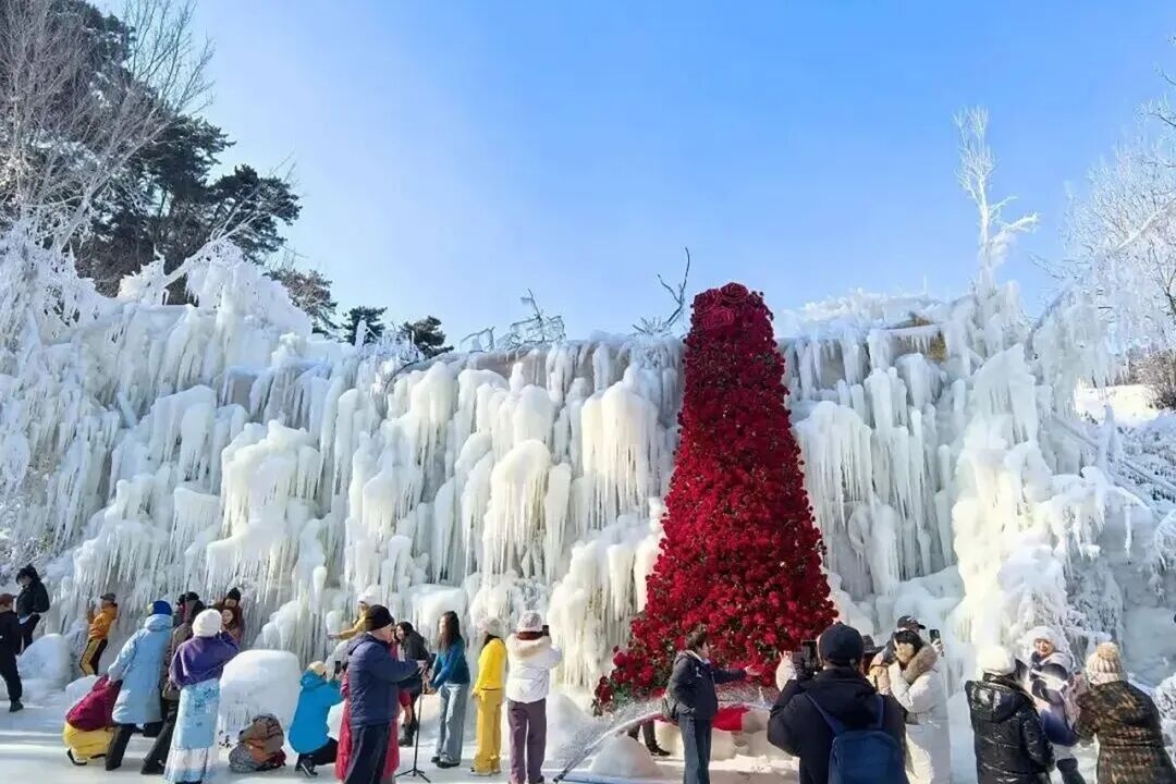 米兰冬奥会上热搜,我国“冰雪+文旅+体育”上热度—— 米兰冬奥会上热搜,我国“冰雪+文旅+体育”上热度——